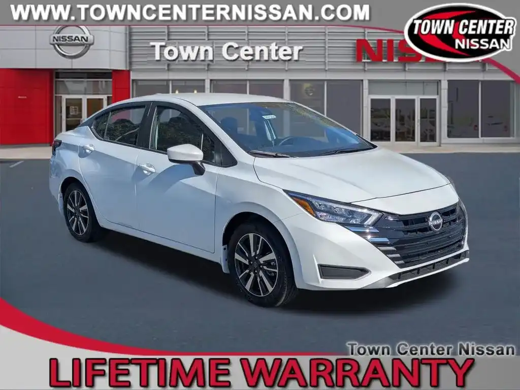2025 Nissan Versa 1.6 SV CVT's photo