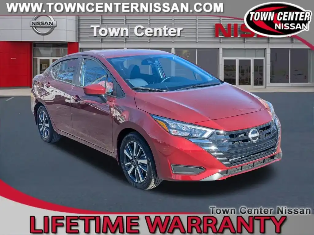 2025 Nissan Versa 1.6 SV CVT's photo