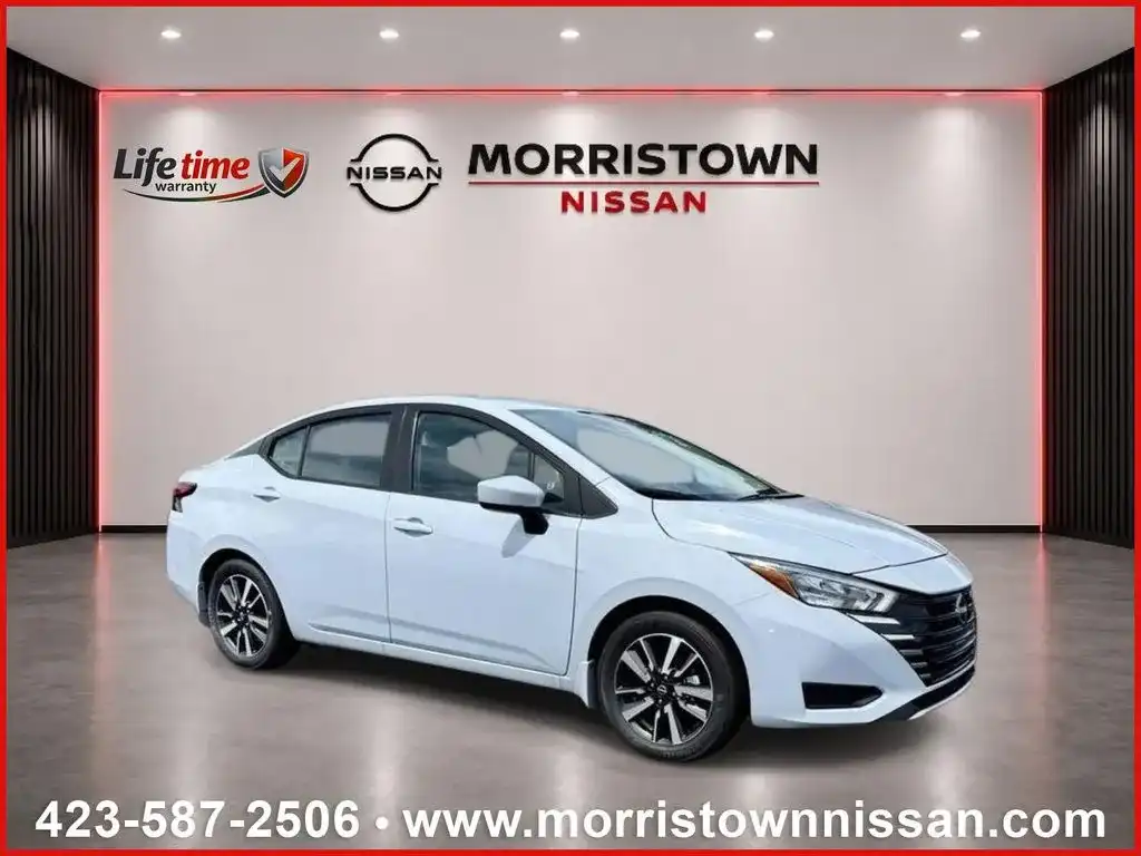 2025 Nissan Versa 1.6 SV CVT's photo