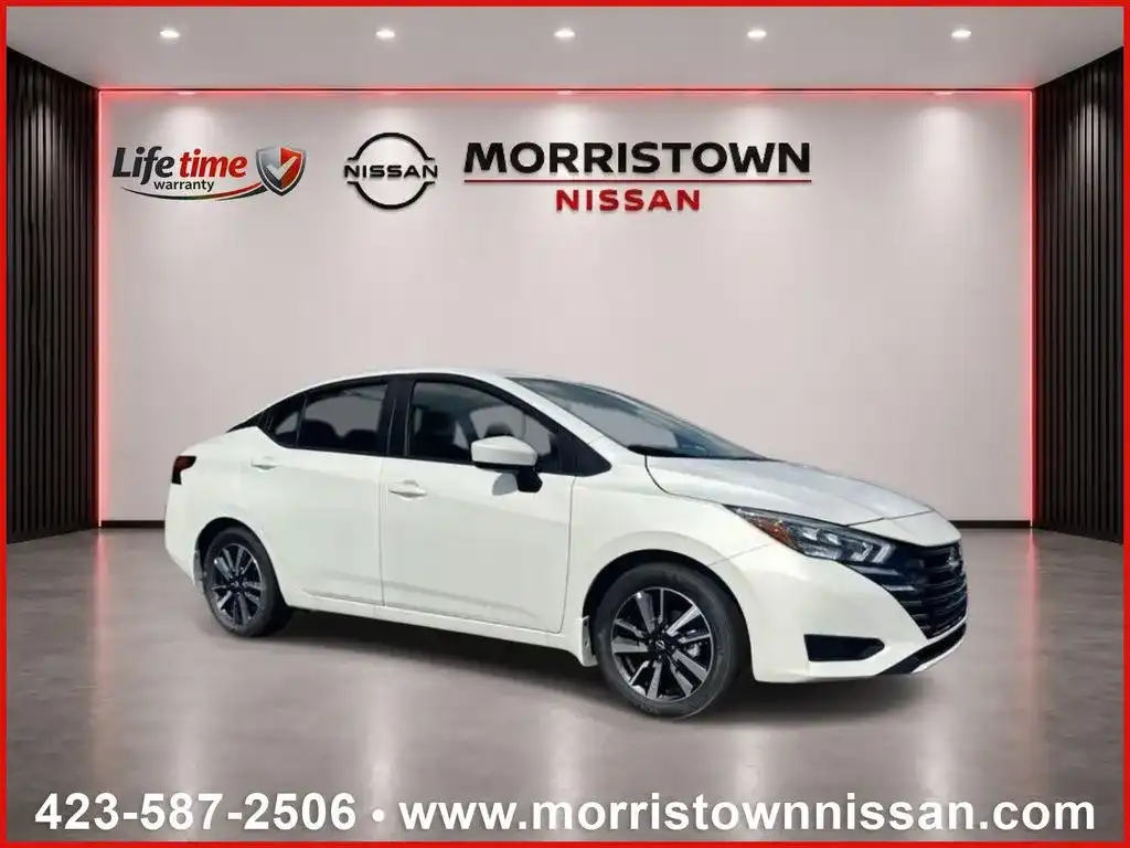 2025 Nissan Versa 1.6 SV CVT's photo