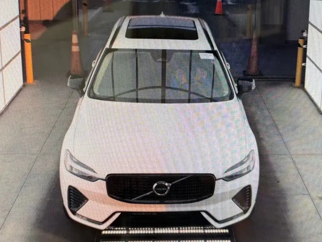 2024 Volvo XC60 B5 Core Dark Theme AWD's photo