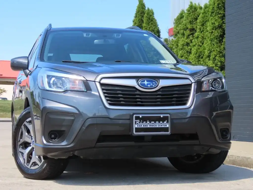 2020 Subaru Forester Premium's photo