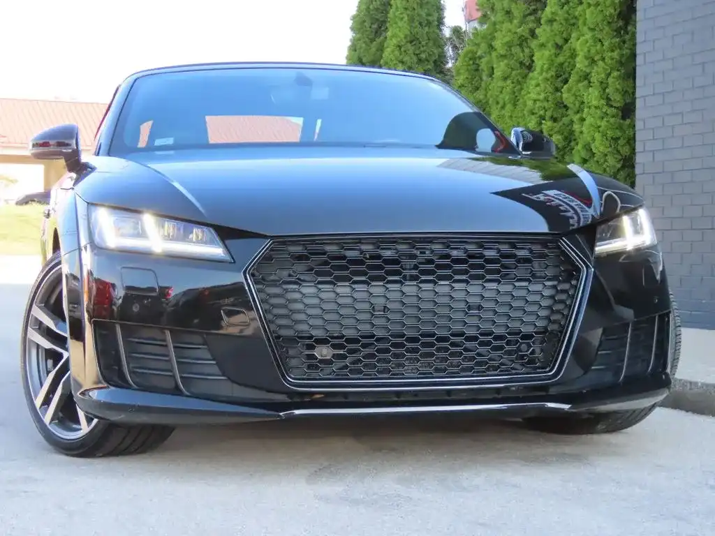 2018 Audi TT 2.0T quattro S tronic's photo