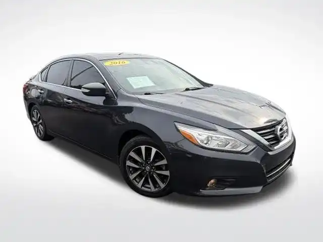 2016 Nissan Altima 2.5 SL's photo