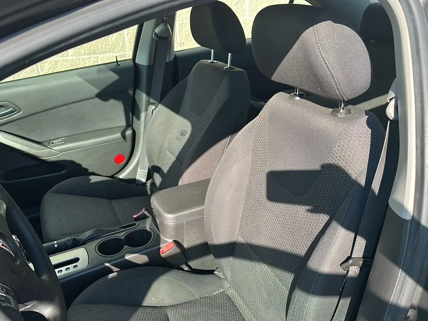 2006 Pontiac G6 6-Cyl photo 5