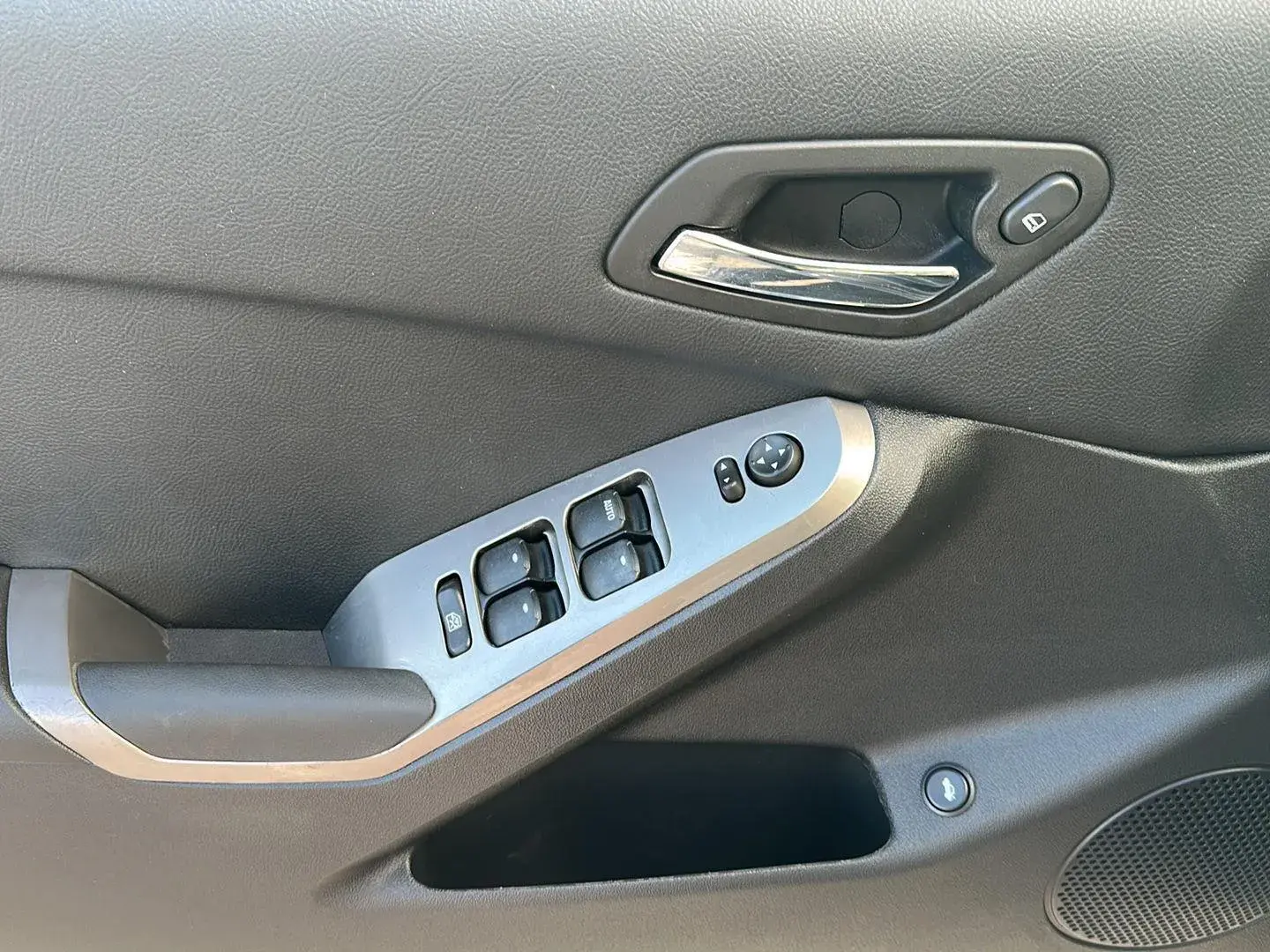 2006 Pontiac G6 6-Cyl photo 4