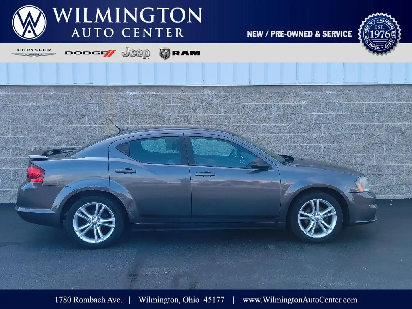 2014 Dodge Avenger SE's photo
