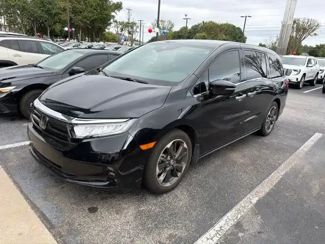 2023 Honda Odyssey Elite's photo