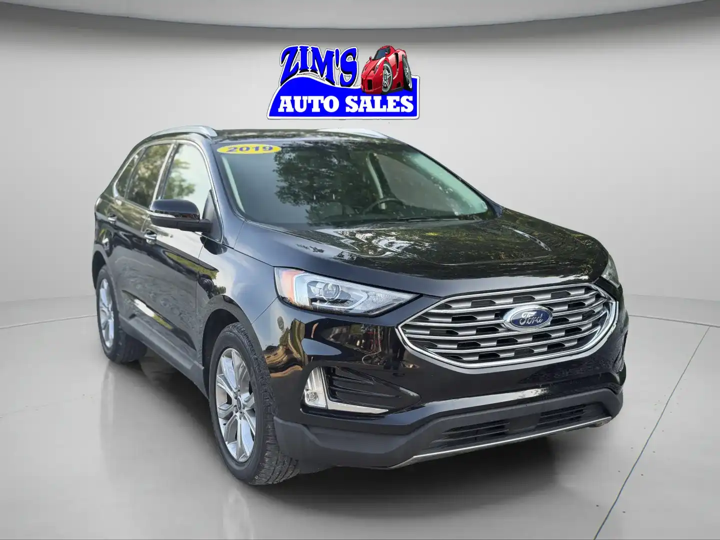 2019 Ford Edge Titanium AWD's photo
