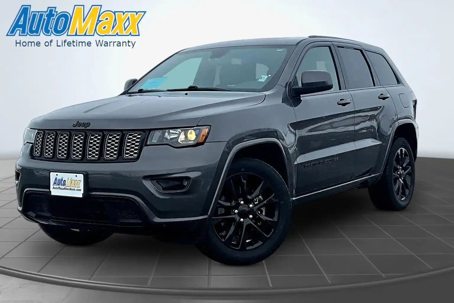 2021 Jeep Grand Cherokee Laredo X 4WD's photo