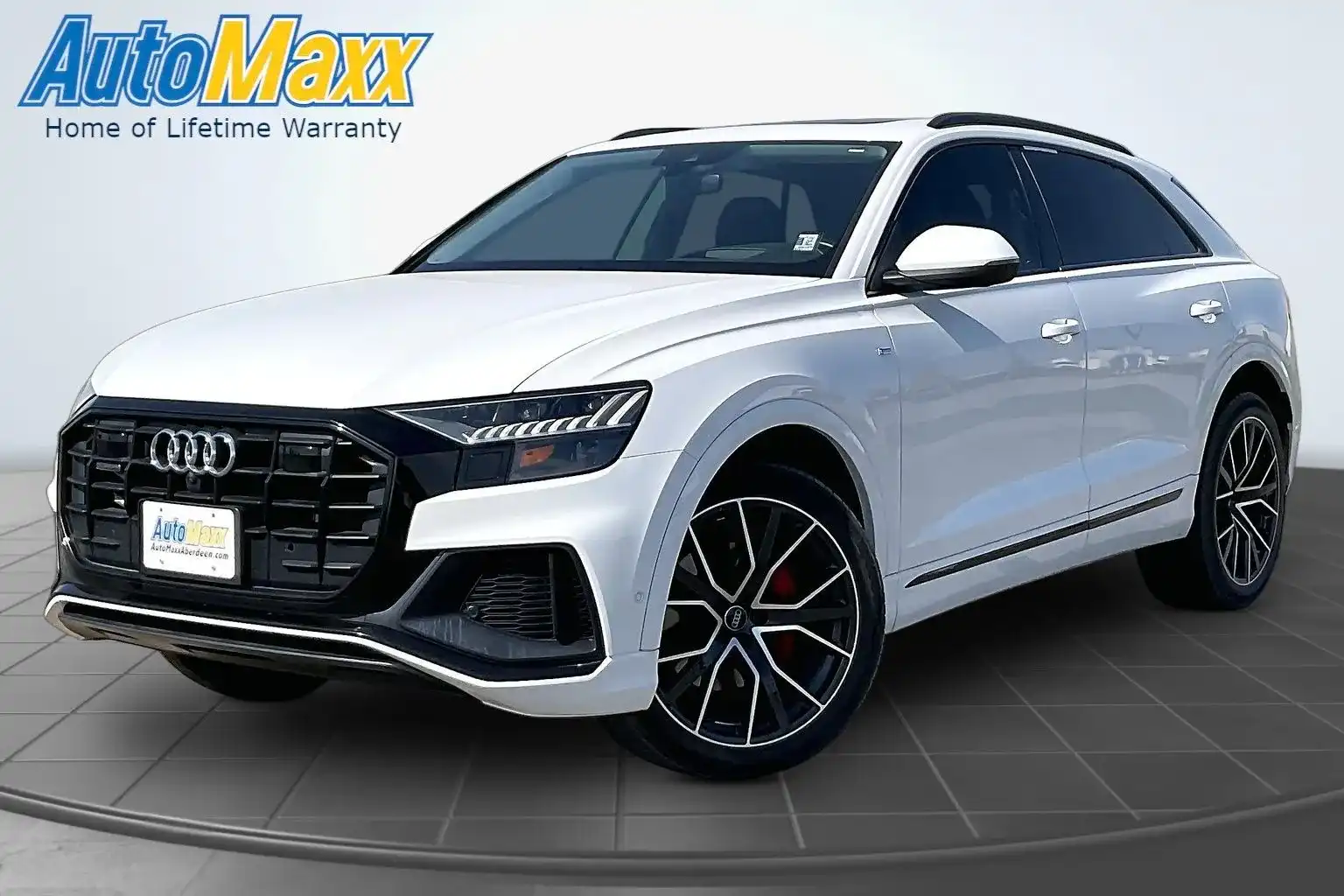 2019 Audi Q8 3.0T Prestige Tiptonic quattro's photo