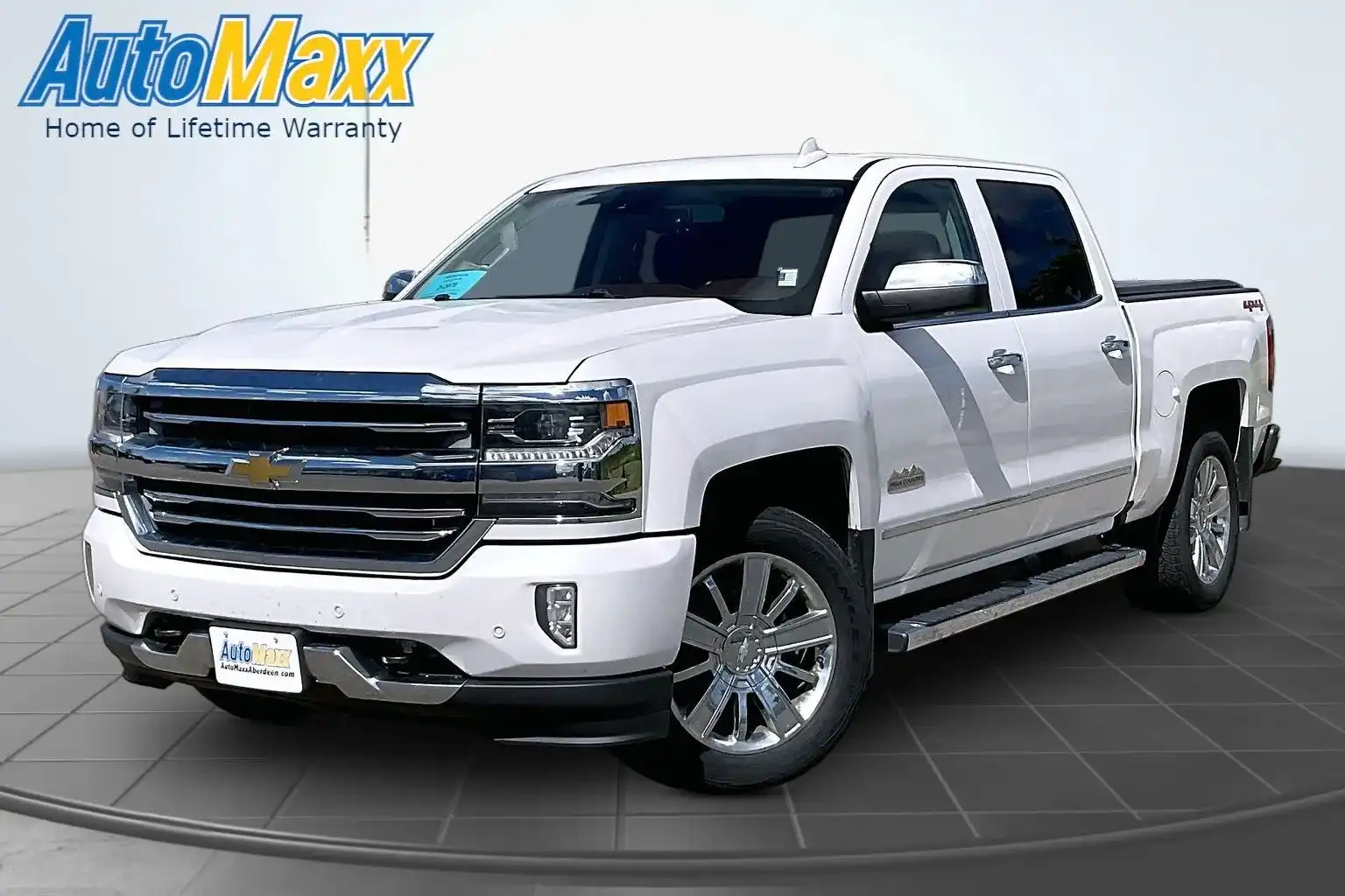 2016 Chevrolet Silverado 1500 High Country 4X4 Crew Cab Short Box's photo
