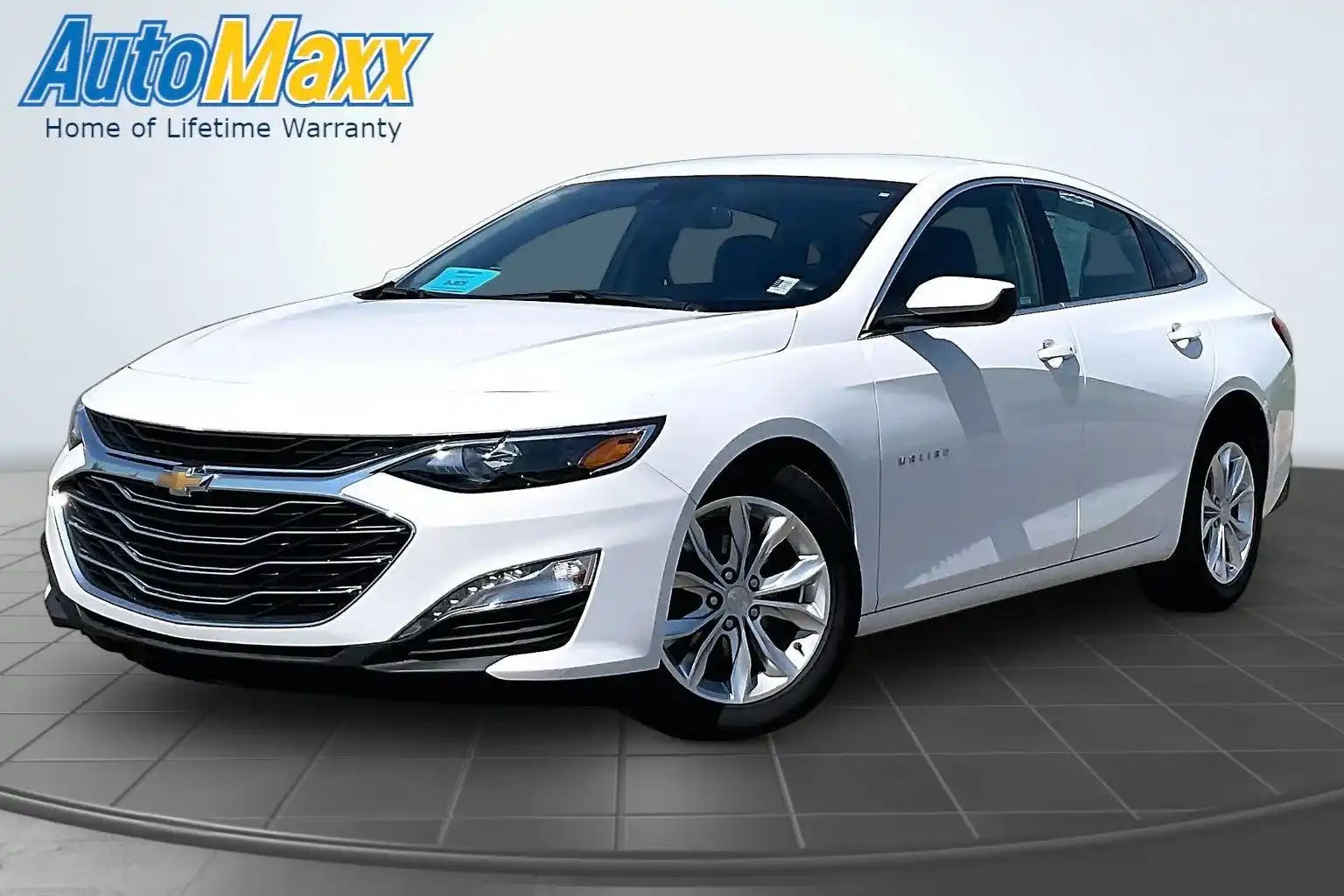 2024 Chevrolet Malibu 1LT's photo