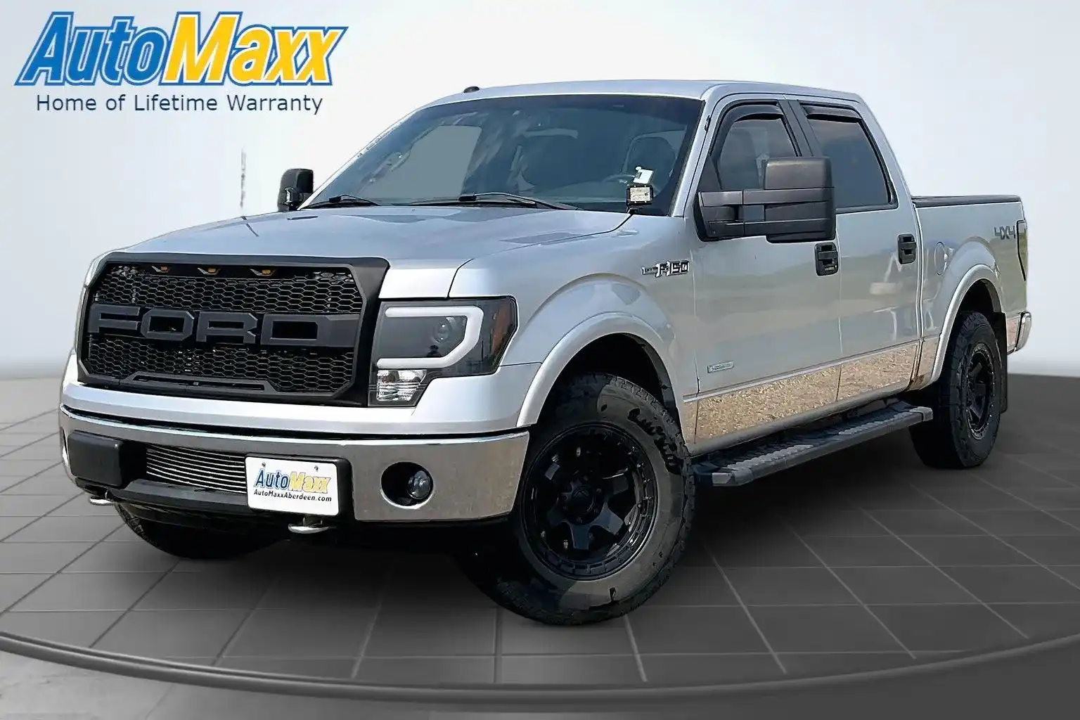 2012 Ford F-150 Lariat 4x4 SuperCrew 145-in's photo
