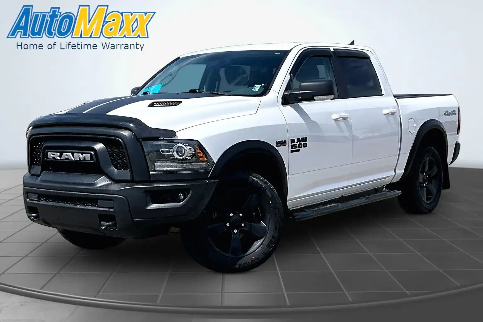 2019 RAM 1500 Classic Warlock Crew Cab 4x4 5'7" Box's photo