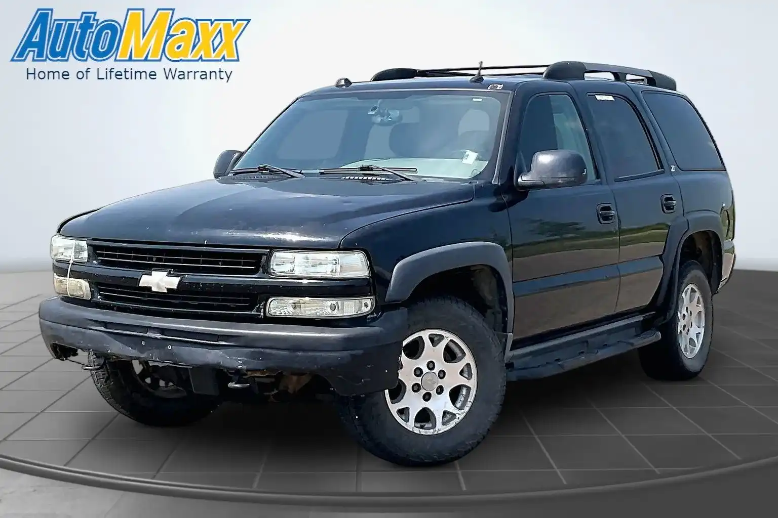 2004 Chevrolet Tahoe 4-Wheel Drive LS's photo