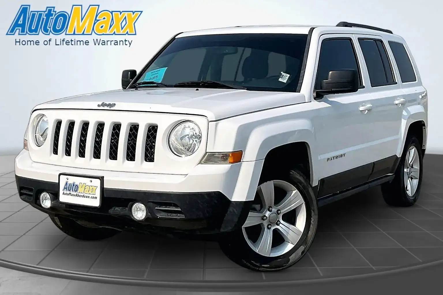2015 Jeep Patriot Latitude 4X4's photo