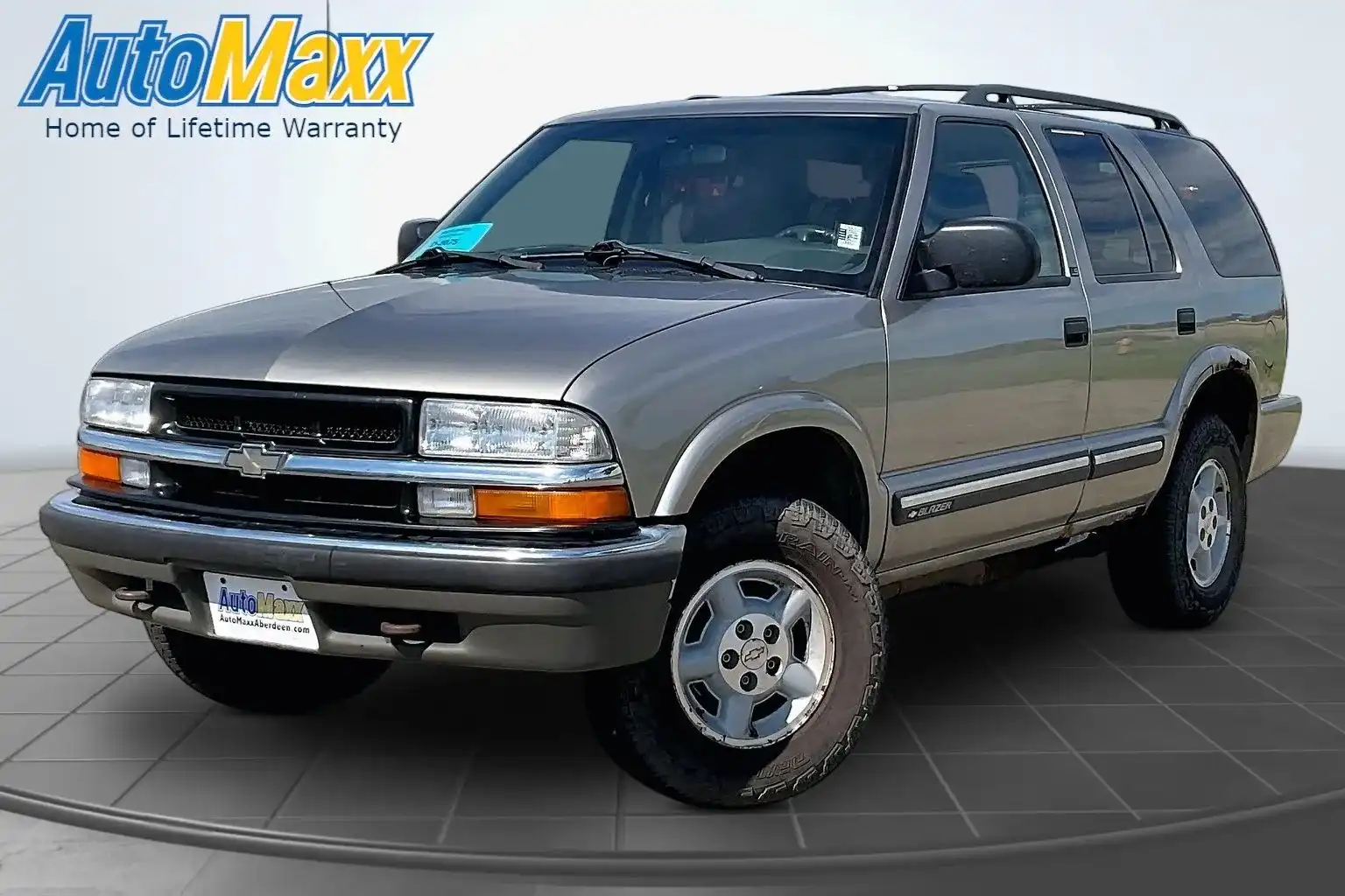 2000 Chevrolet Blazer LS 4X4's photo