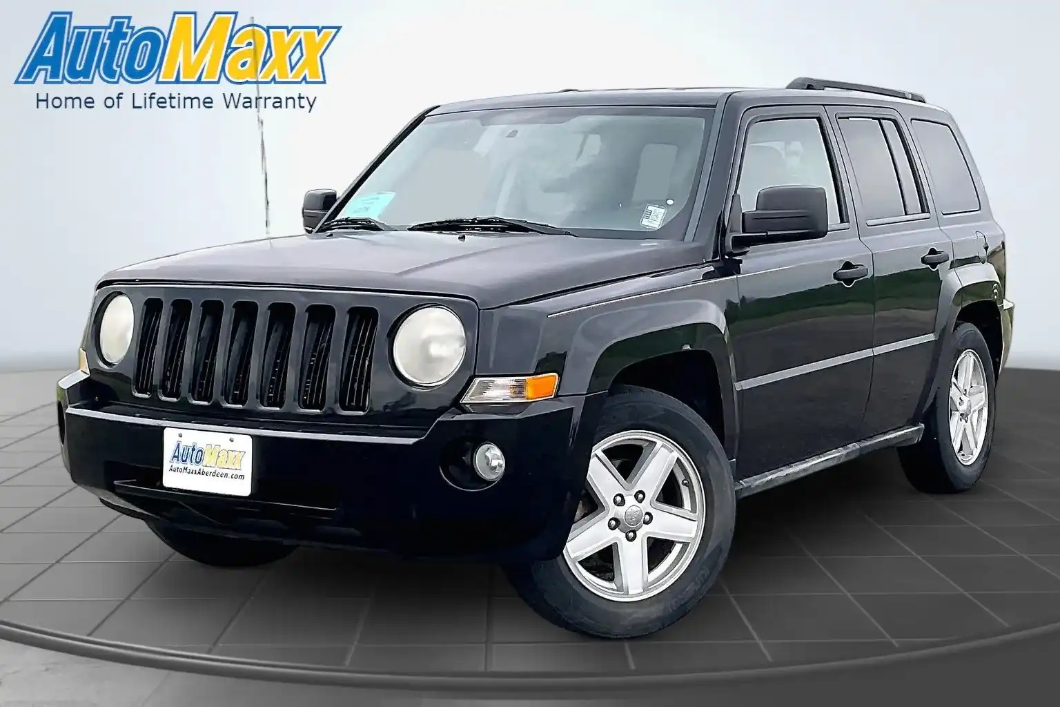 2010 Jeep Patriot Latitude 4X4's photo
