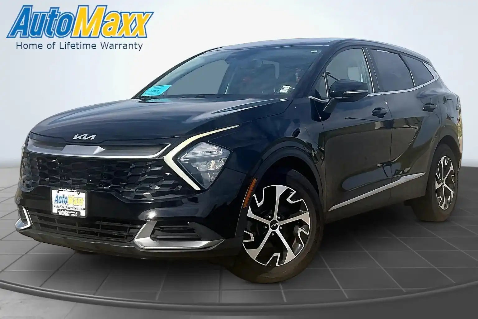 2023 Kia Sportage EX Auto's photo