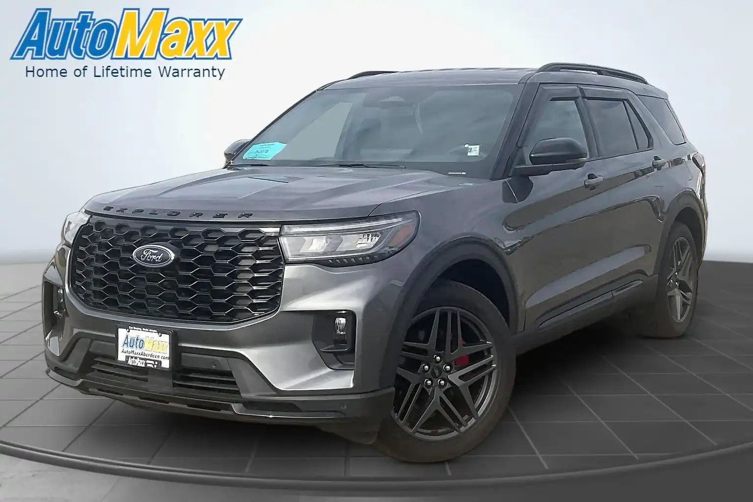 2025 Ford Explorer ST-Line 4WD PL535's photo