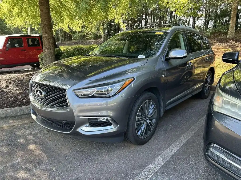 2019 INFINITI QX60 LUXE AWD's photo