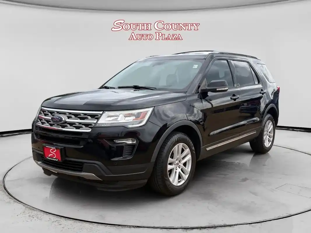 2018 Ford Explorer XLT 4WD's photo