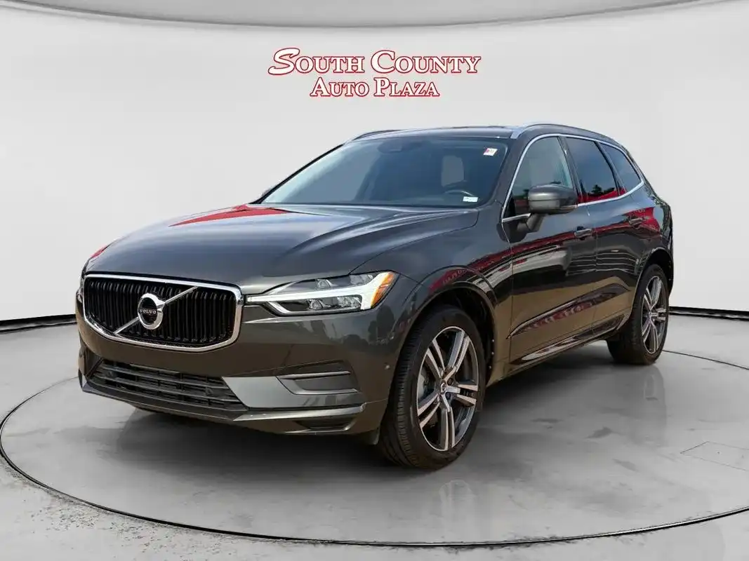 2018 Volvo XC60 T6 Momentum AWD's photo