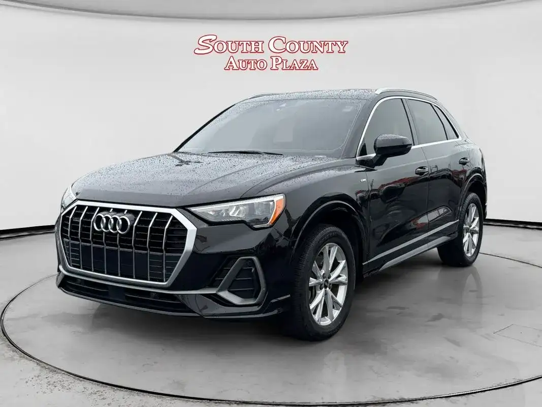 2021 Audi Q3 45 TFSI S Line Premium quattro's photo