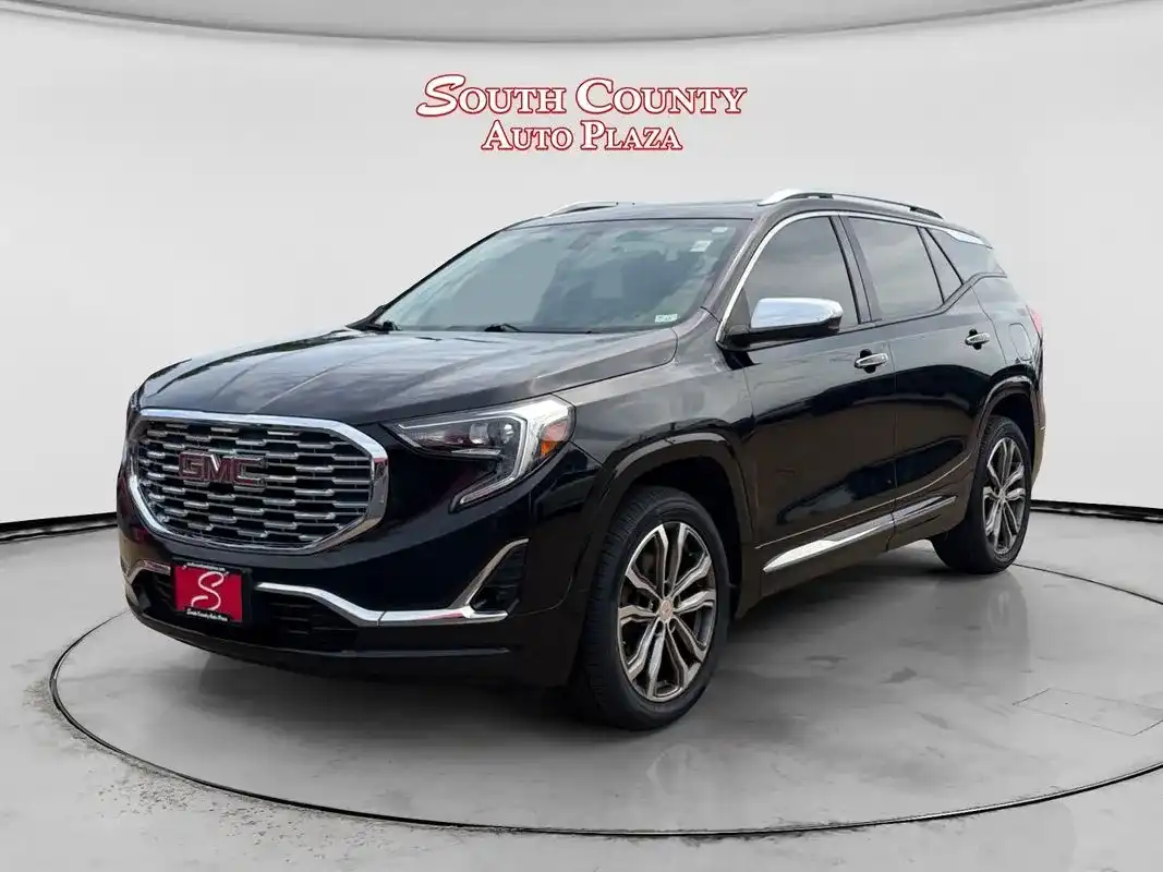 2019 GMC Terrain Denali AWD's photo