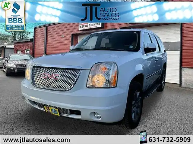 2012 GMC Yukon Denali - AWD's photo