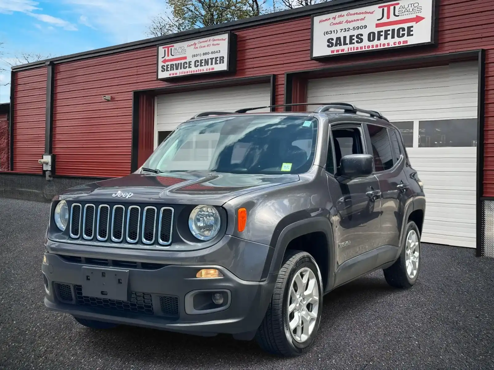 2018 Jeep Renegade Latitude 4x4's photo