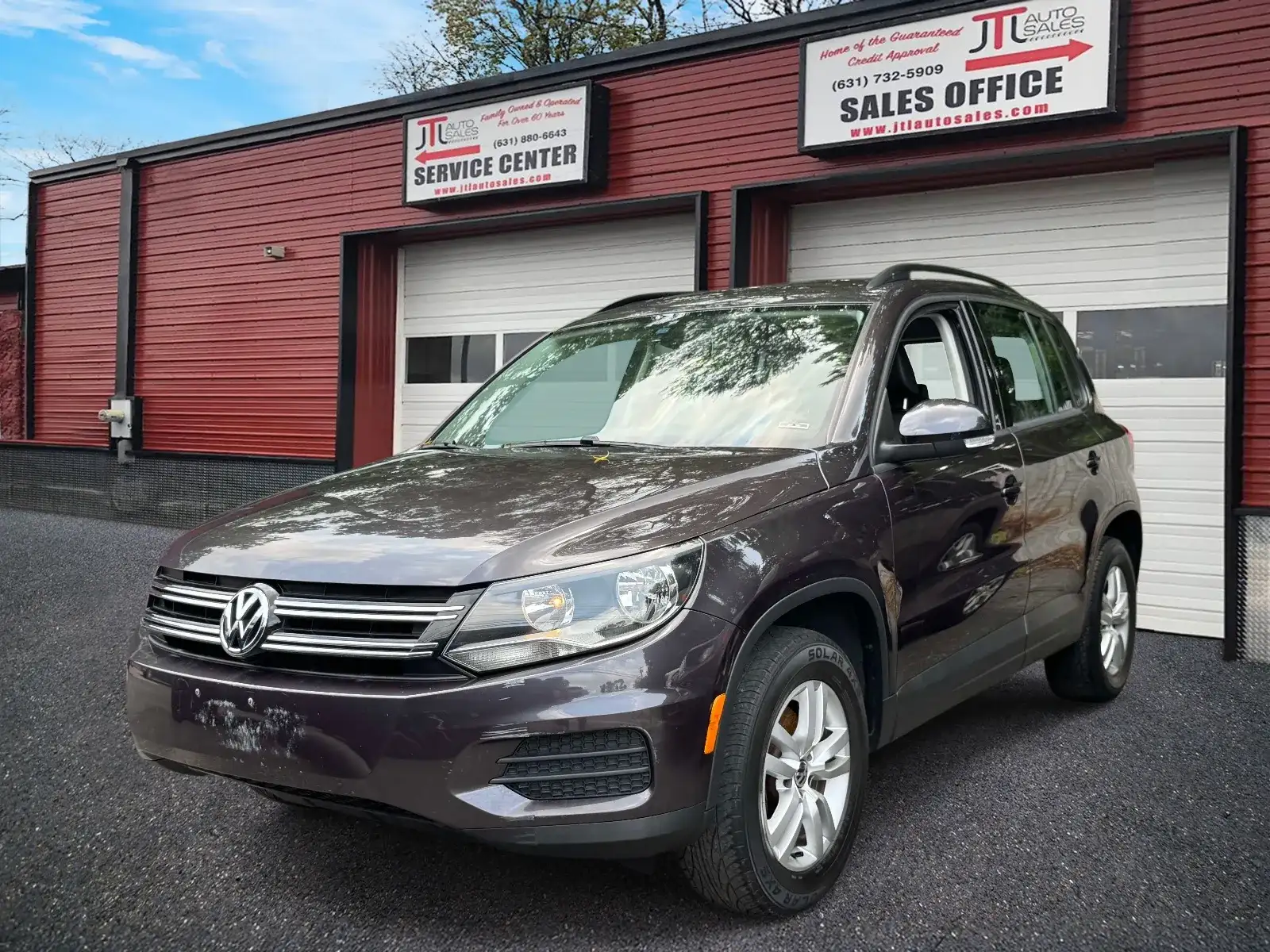2016 Volkswagen Tiguan 2.0T S 4Motion's photo