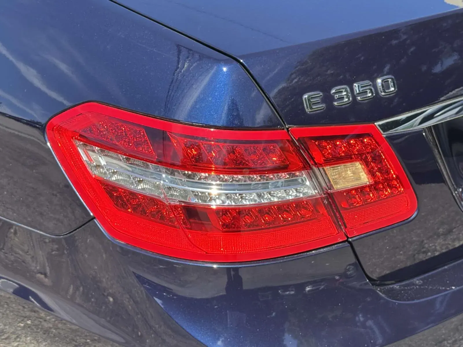 2013 Mercedes-Benz E-Class E350 Luxury 4MATIC photo 5