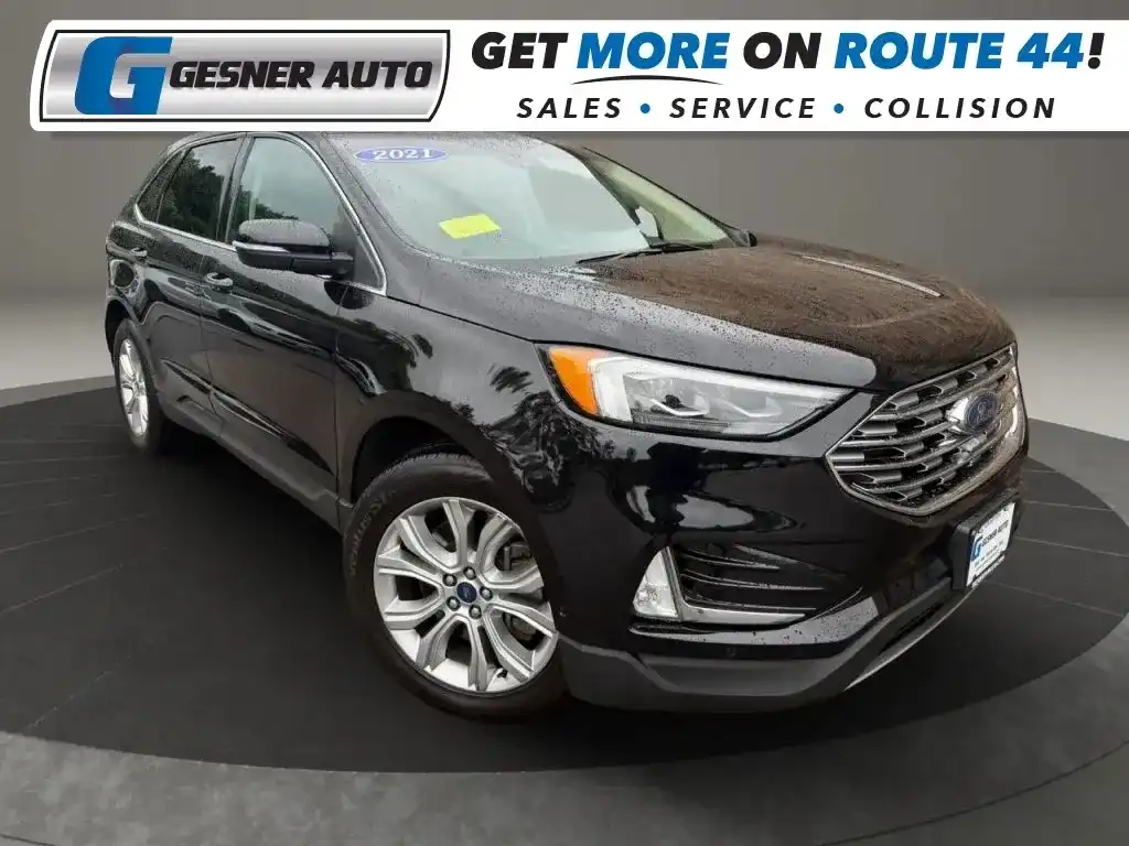 2021 Ford Edge Titanium AWD's photo
