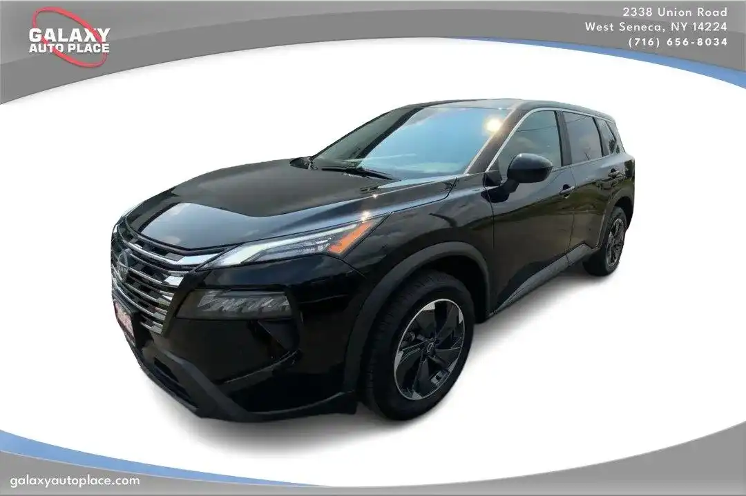 2025 Nissan Rogue SV AWD's photo