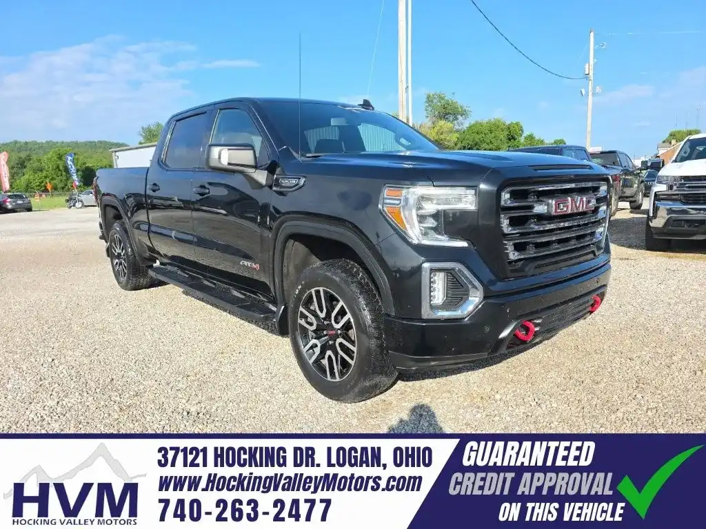 2019 GMC Sierra 4WD Crew Cab Short Box AT4's photo