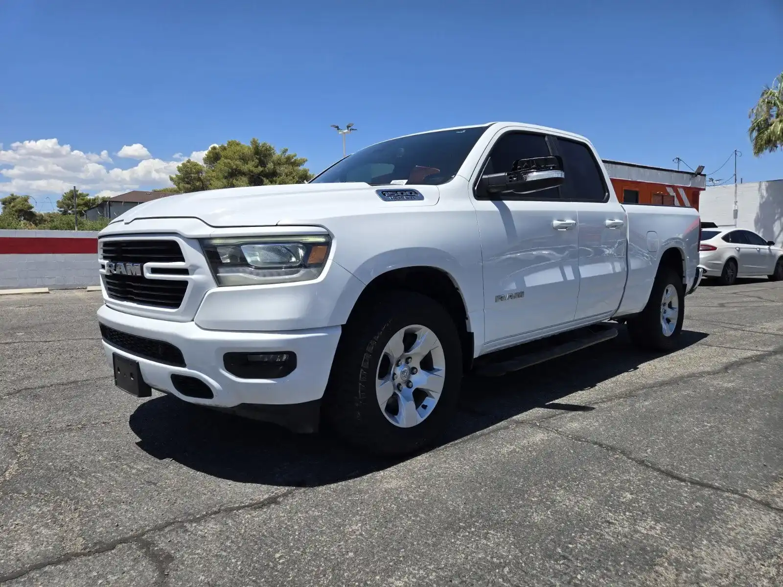 2019 RAM 1500 Big Horn/Lone Star 4x4 Quad Cab 6'4's photo