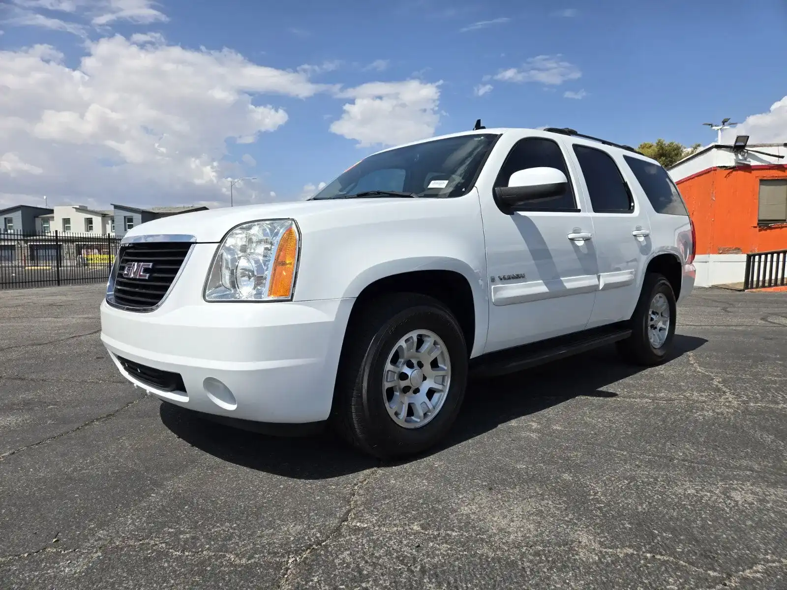 2007 GMC Yukon 2WD SLE1's photo