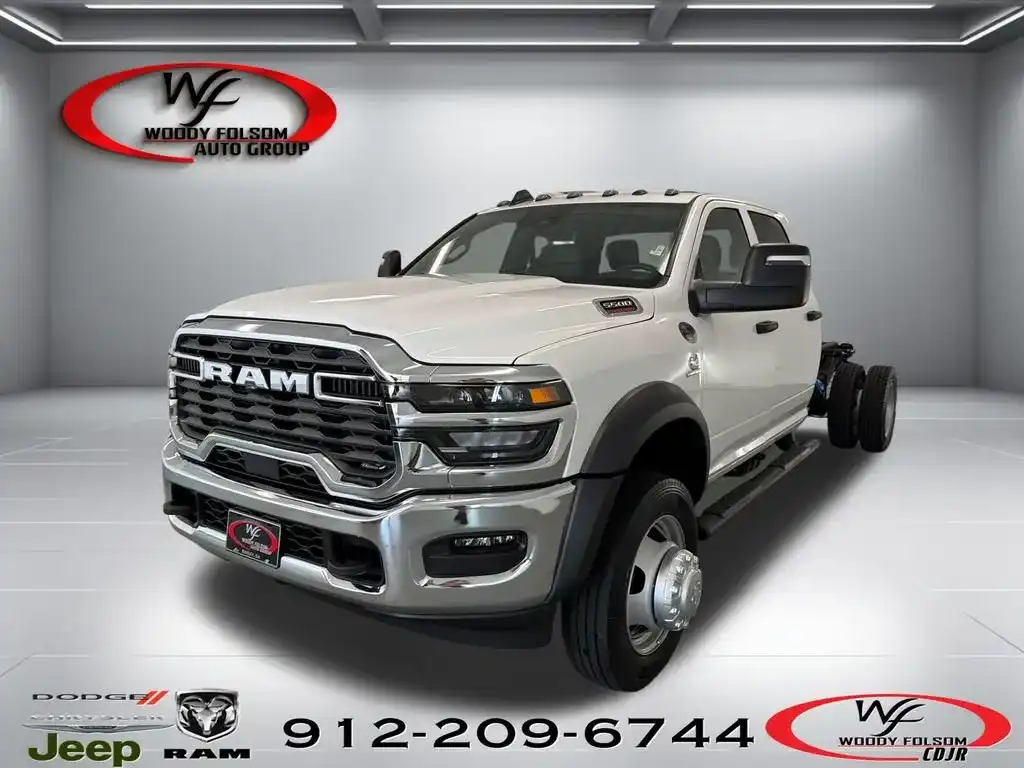 2026 RAM 5500 Big Horn 4X4 Crew Cab DRW 197" WB's photo