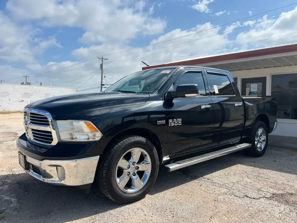 2015 RAM 1500 Big Horn/Lone Star Crew Cab's photo