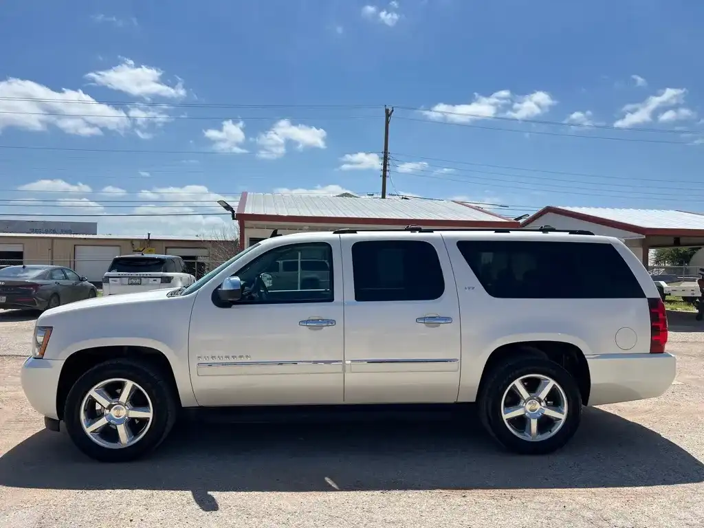 2013 Chevrolet Suburban 2WD 1500 LTZ's photo