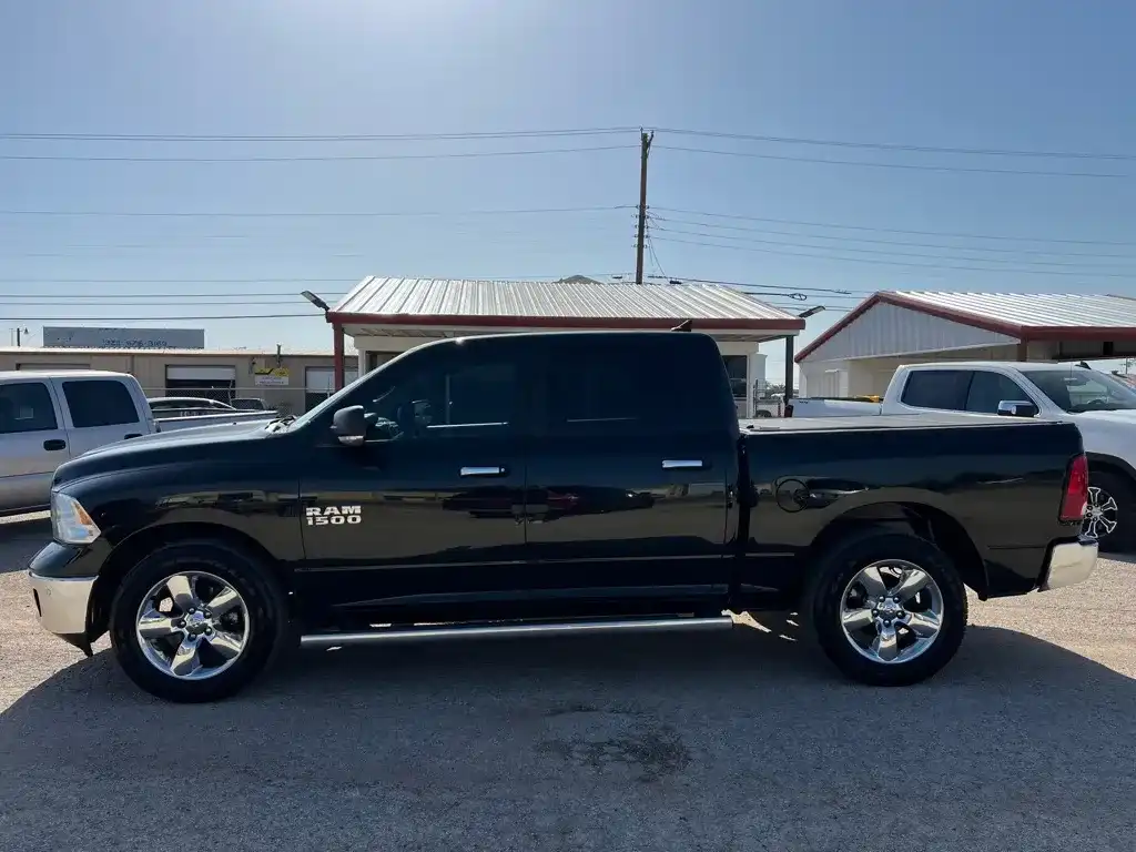 2016 RAM 1500 Lone Star Crew Cab 5'7's photo