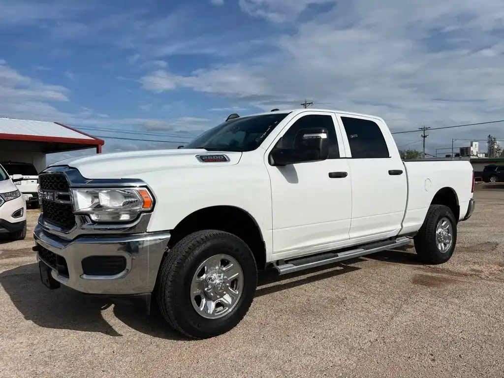 2024 RAM 2500 Tradesman 4X4 Crew Cab SWB's photo