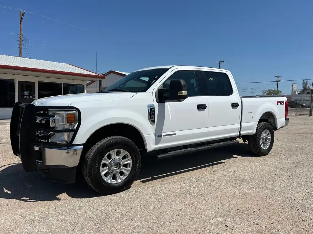 2021 Ford F-250 XLT 4x4 Crew Cab 6-3/4' Box's photo