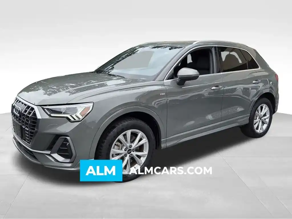 2025 Audi Q3 45 TFSI S Line Premium quattro's photo