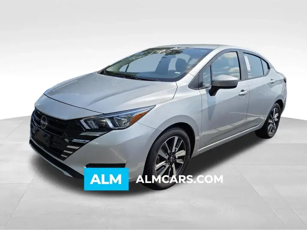 2024 Nissan Versa 1.6 SV CVT photo 1