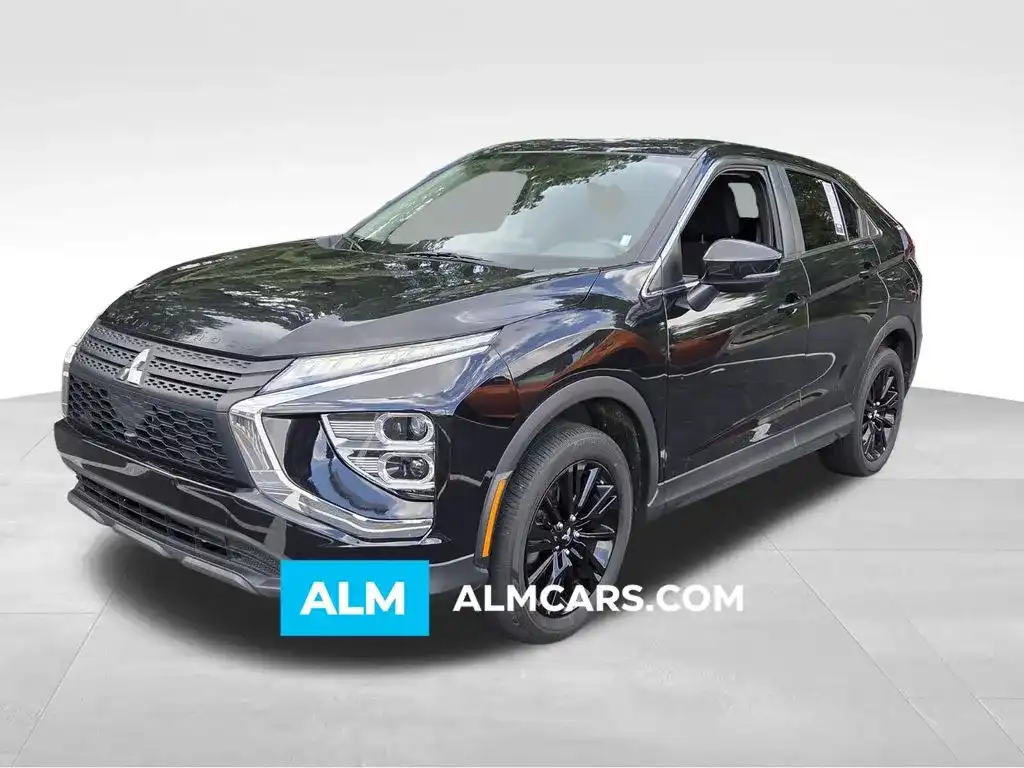 2024 Mitsubishi Eclipse Cross LE S-AWC's photo