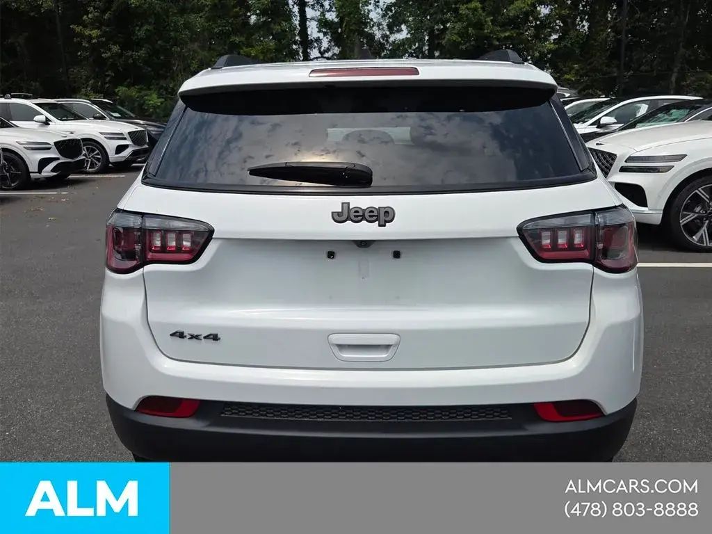 2025 Jeep Compass Latitude 4X4 photo 4