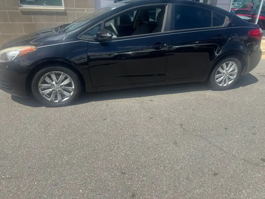 2016 Kia Forte LX Auto's photo
